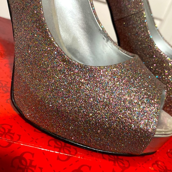 Guess Peep Toe - Picture 2 of 9